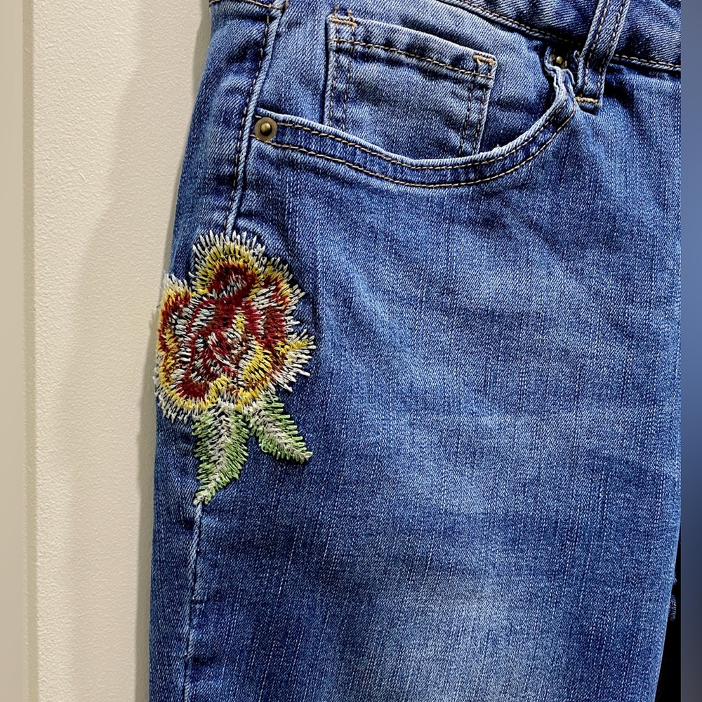 Royalty For Me Mid Rise 4 Blue Floral Embroidered Festival Y2K Indie Denim Jeans - Picture 4 of 10